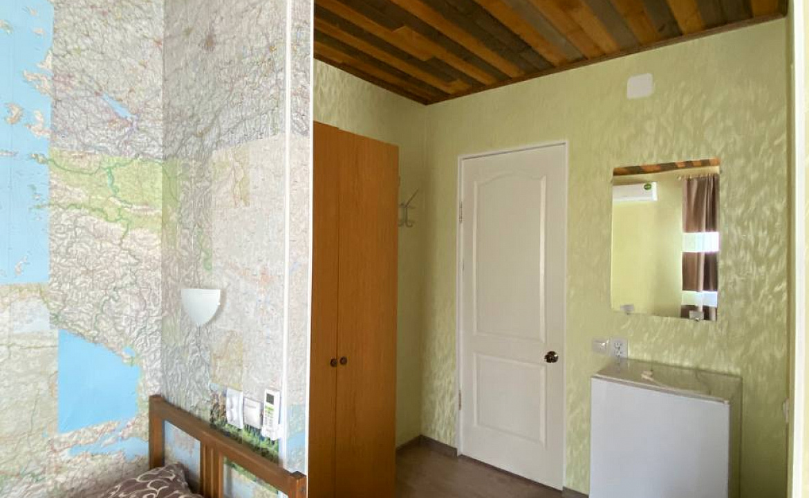 двухместный второй этаж. Гостевой дом "Инжир". Новомихайловский