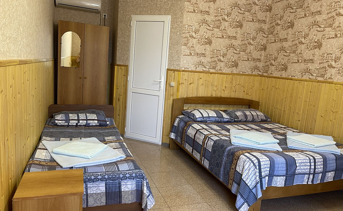 3-х местный номер. Гостевой дом "Бриз" - Цандрипш. Цандрипш