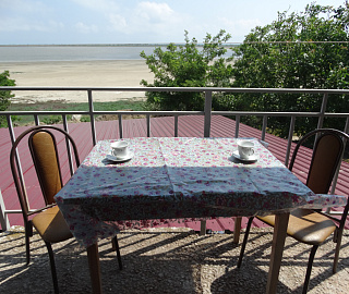 Второй этаж под ключ до 17 человек. Частный сектор 2 этажа по отдельности под ключ, 2 отдельных домика.. 