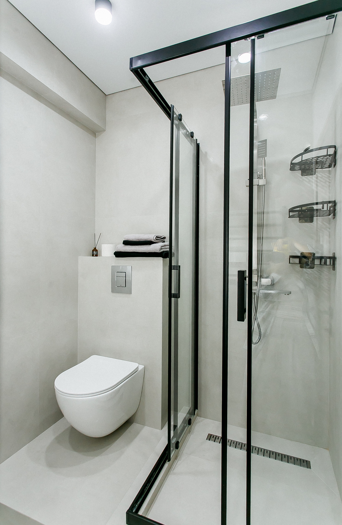 . Квартира в многоквартирном доме Квартира на первой линии с отдельной спальней. Дагомыс