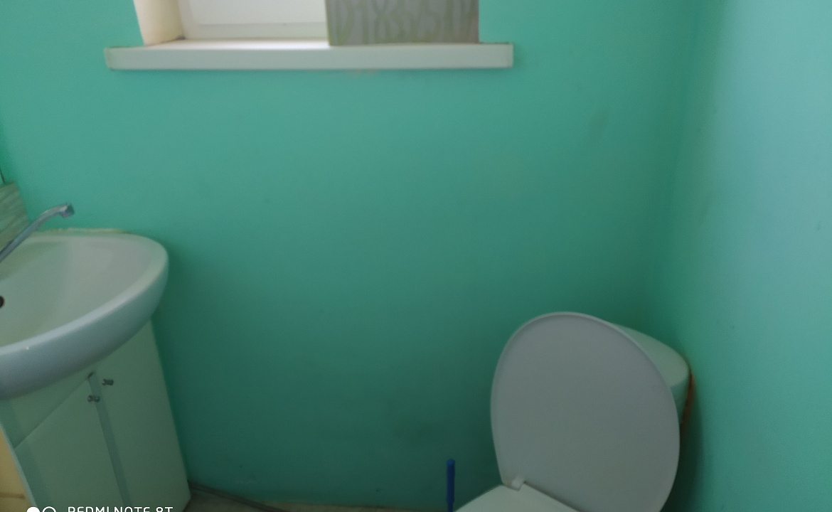 Второй этаж под ключ до 17 человек. Частный сектор 2 этажа по отдельности под ключ, 2 отдельных домика.. Благовещенская