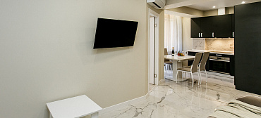 Квартира в многоквартирном доме Студия на первой береговой