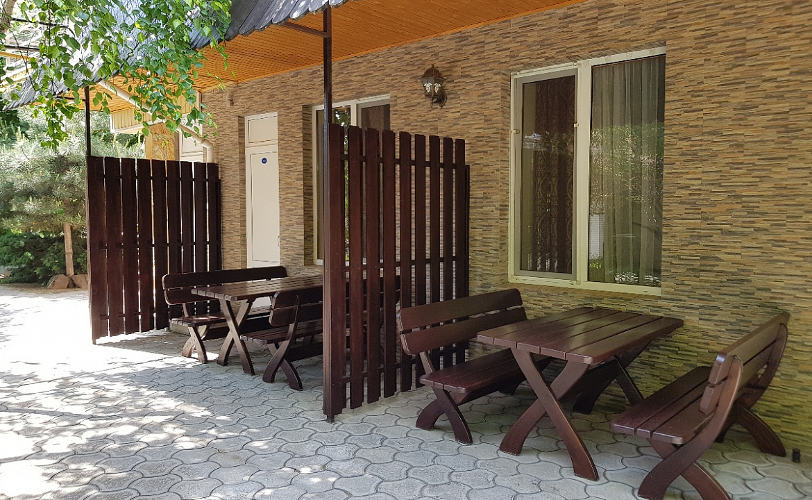 Люкс с верандой. Отель АСТОН. Нижнее Джемете