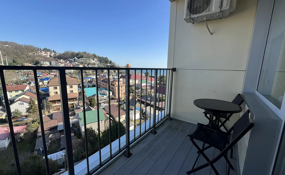 Студия у моря с видом на горы 219к2. Светлая квартира с террасой и морем. Дагомыс