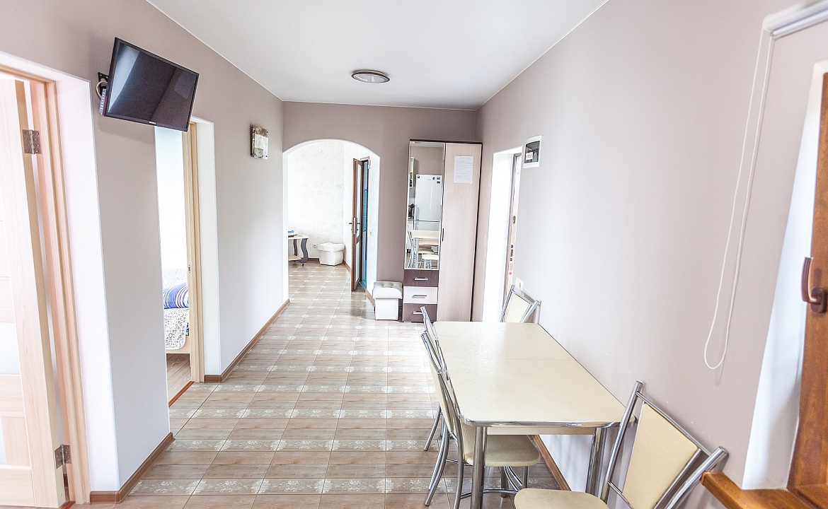 Видовой 3х к. до 6 чел. Гостевой дом Пролетарская 12. Гурзуф