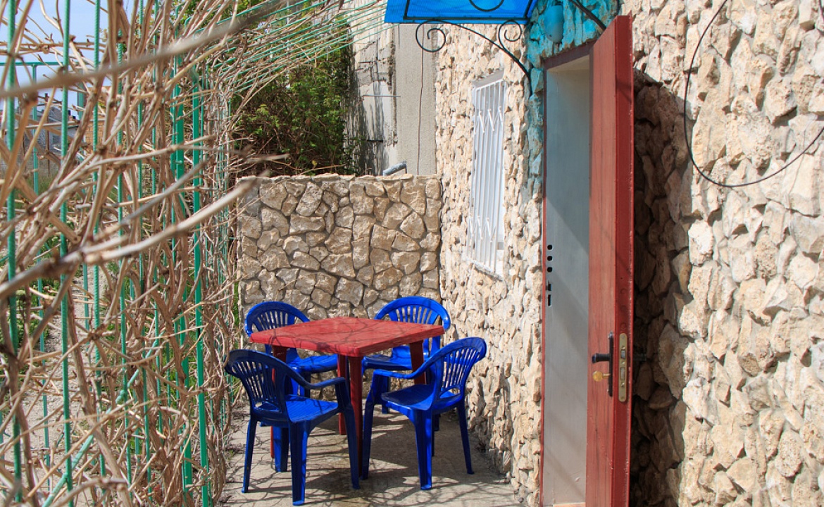 Для весёлой компании. Гостевой дом "Бирюза". Орджоникидзе