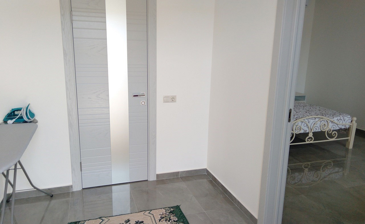 Апартаменты двух комнатные с собственной кухней. Гостевой дом Aleksa. Кабардинка