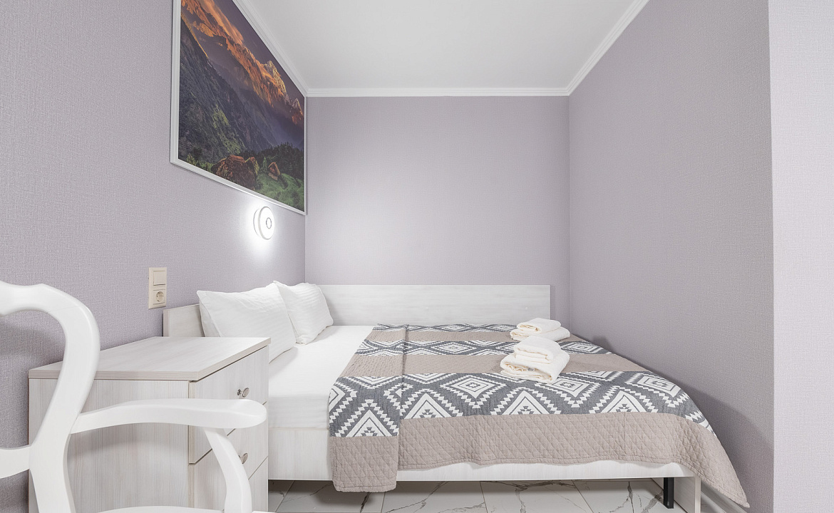 Апартаменты стандарт. Отель "Горная Кадриль". Красная Поляна