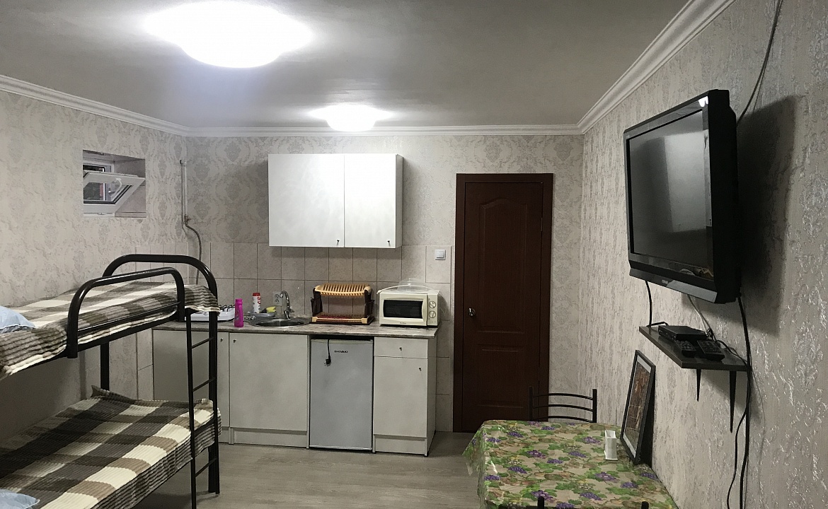 Студио. Гостевой дом Алмаз . Ейск