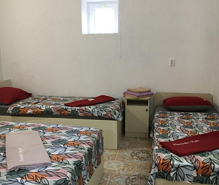 Четырёхместный номер . Гостевой дом Гармония - Витязево. 