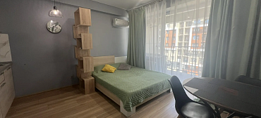 Апартамент с видом на морее и горы