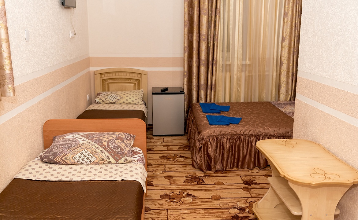 Четырехместный номер класса стандарт со всеми удобствами. Гостевой дом "Ника" - Анапа. Анапа