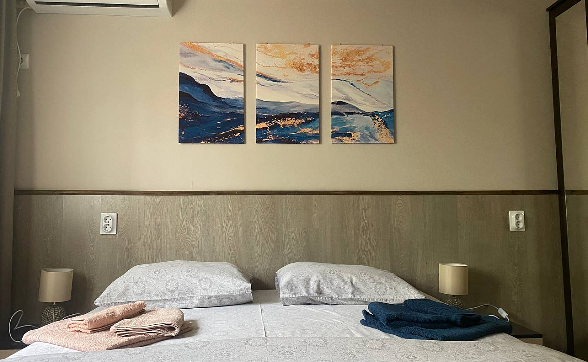 Двухместный первый этаж. Гостевой дом "Инжир". Новомихайловский