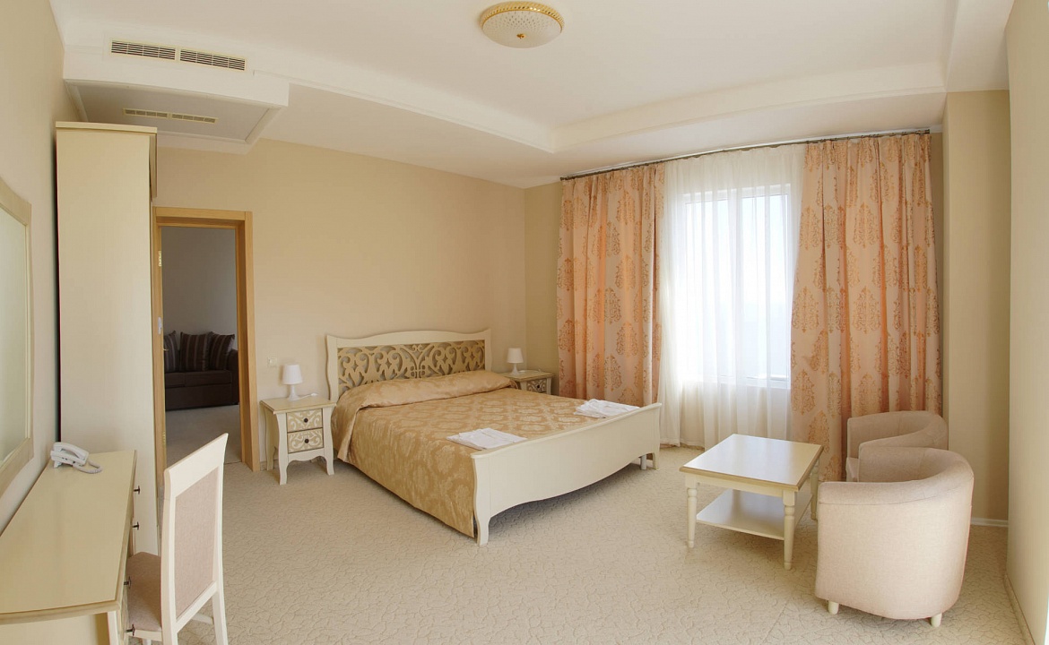 Номер люкс. Отель "Вилла Голубой залив". Симеиз