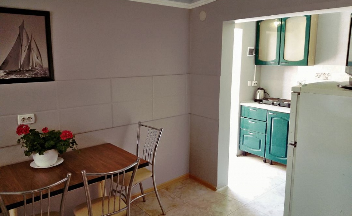 Семейный 4-х местный. Гостиница Семейный очаг. Феодосия