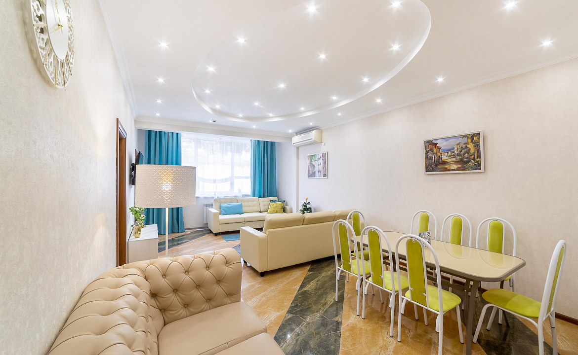 3 комнатная квартира в центре Сочи рядом с пляжем Ривьера. Уютные Квартиры в центре Сочи рядом с крупнейшим пляжным комплексом Ривьера. Сочи