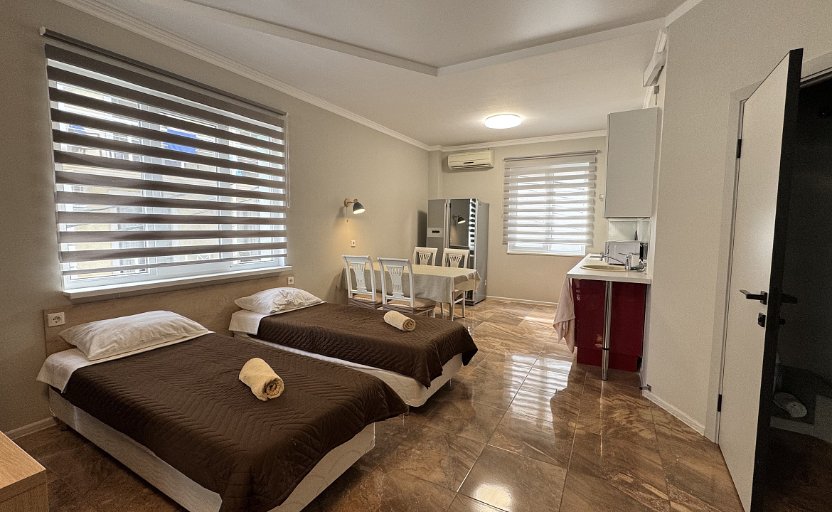 4-х с балконом и кухней. Гостевой дом «Акварель». Ольгинка