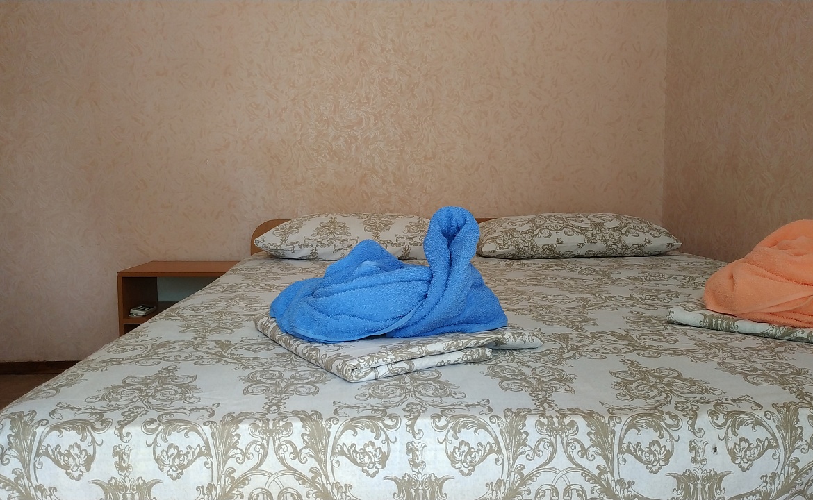 1-местный номер Стандарт с балконом. Гостиница Лагуна. Крым - частный сектор