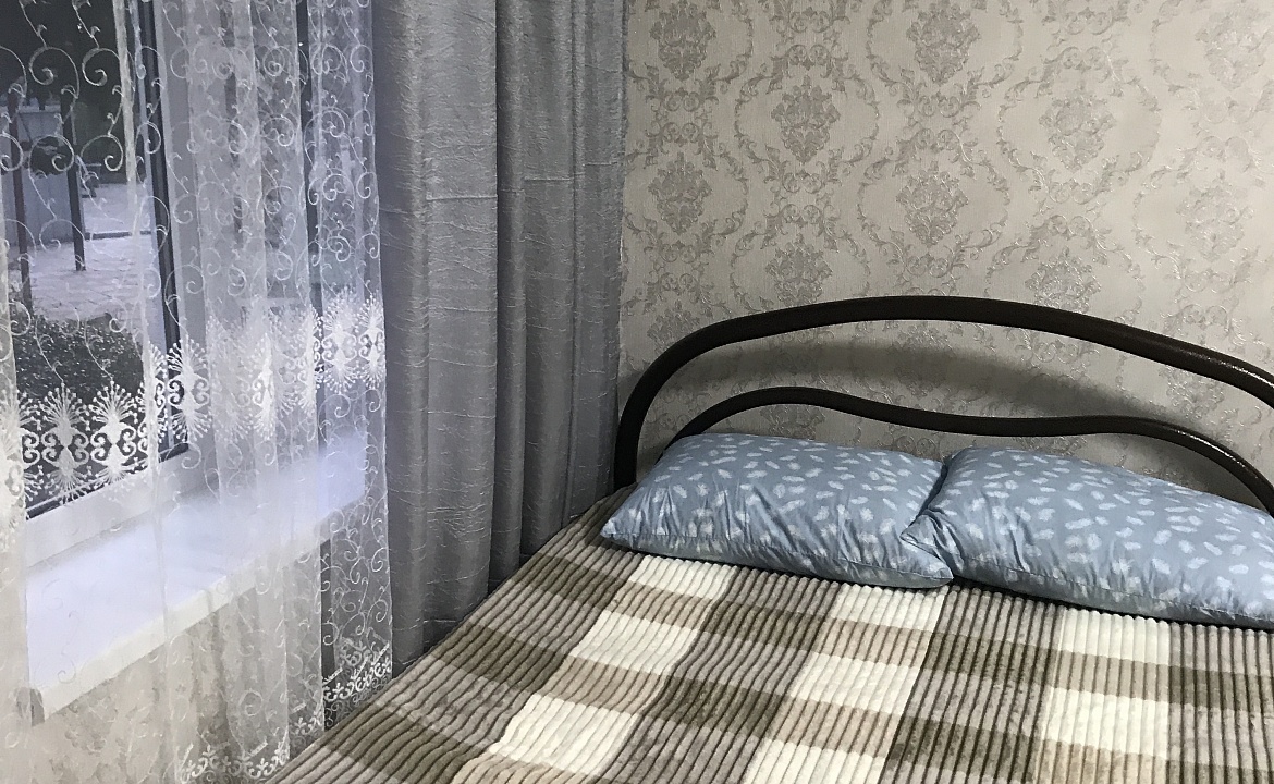 Студио. Гостевой дом Алмаз . Ейск