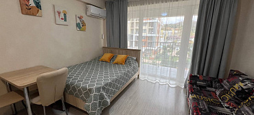 Квартира на первой береговой  с видом на море и бассейн