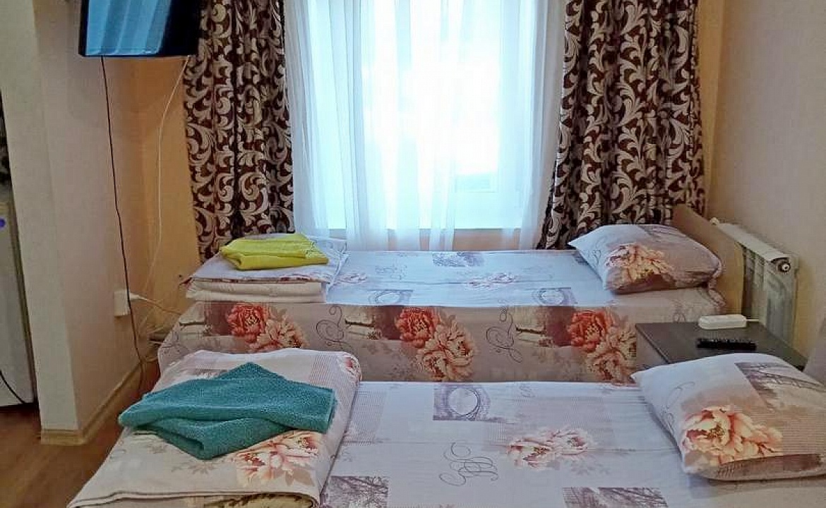 Четырехместный номер. Гостевой дом "Баланжур". Балаклава