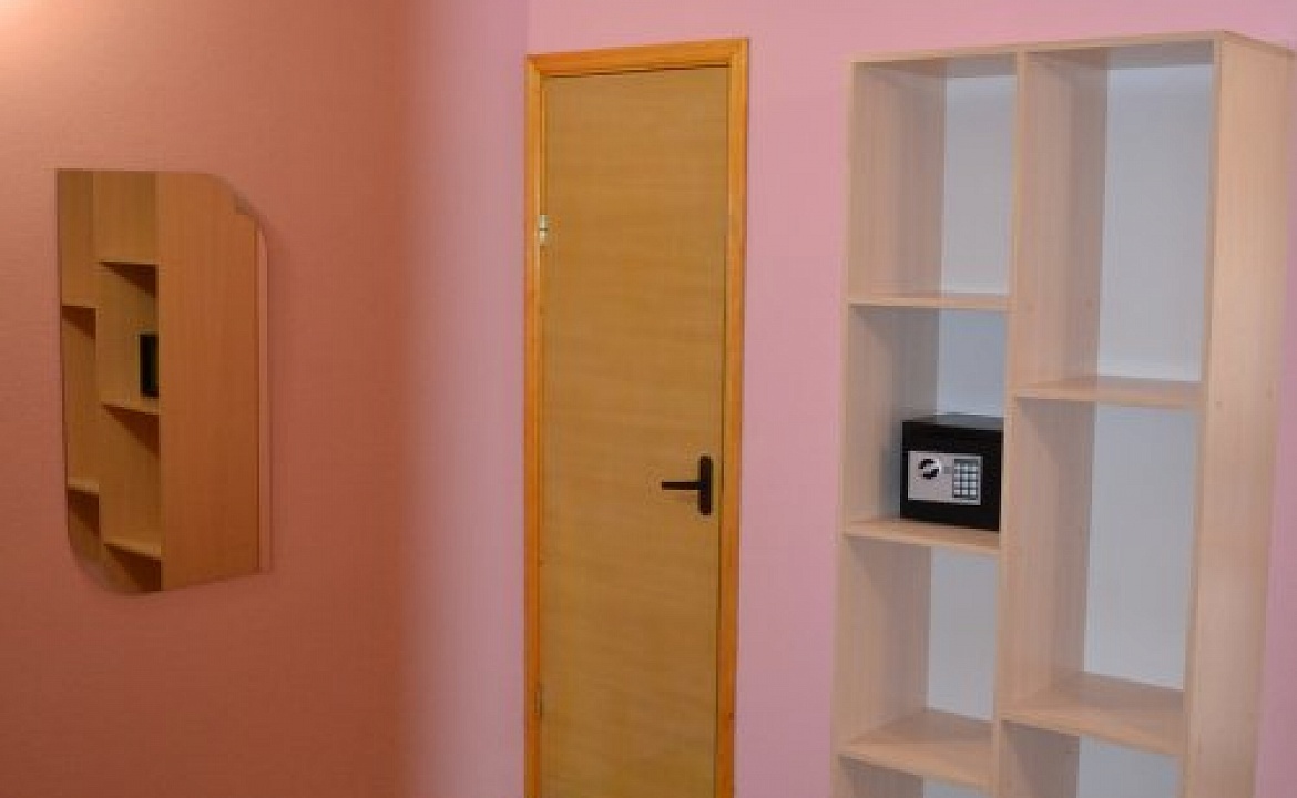 2-5- ти местный  2-5- ти местный