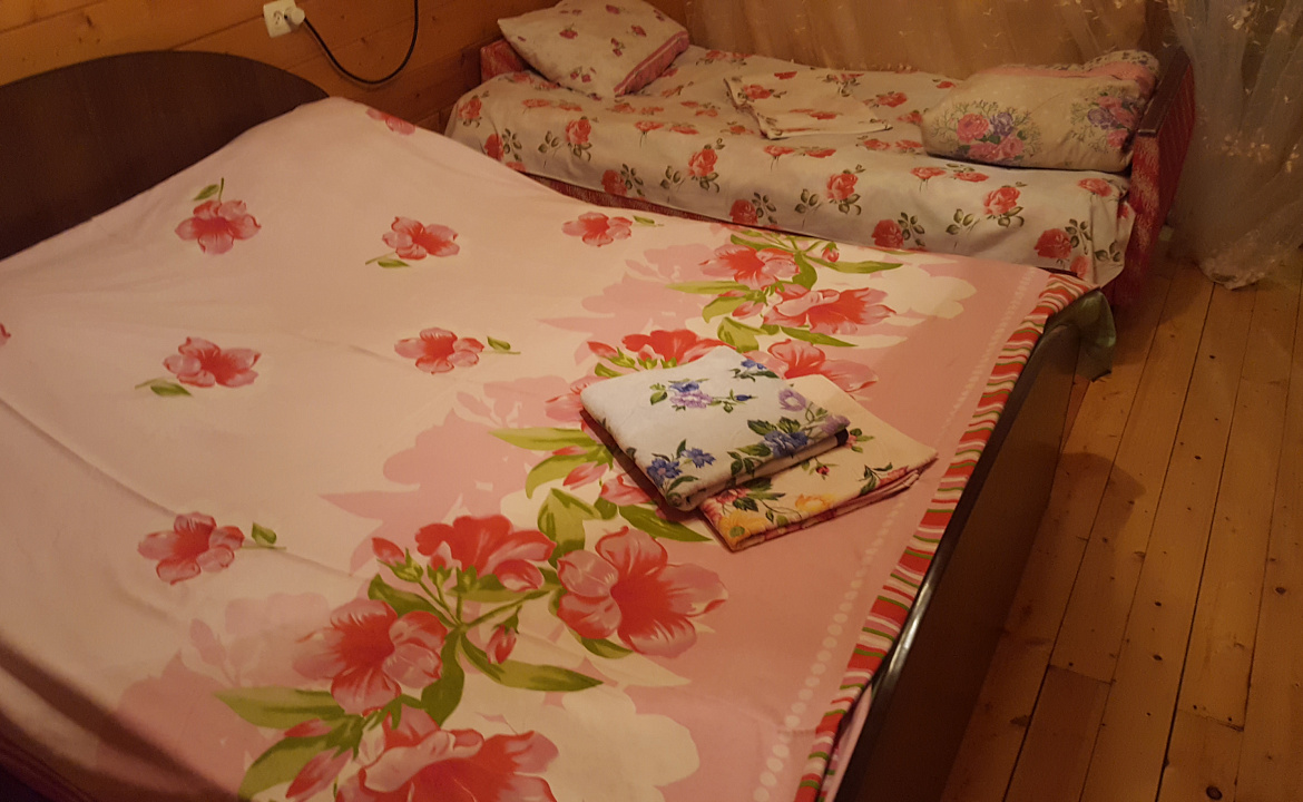 Трёхместный номер. Гостевой дом У Ирины. Пицунда