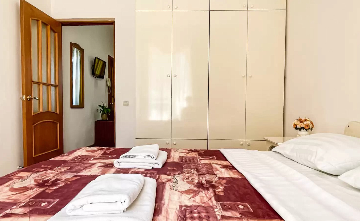 2-х комнатный 5-и местный полулюкс. Мини-отель "Ардо". Анапа