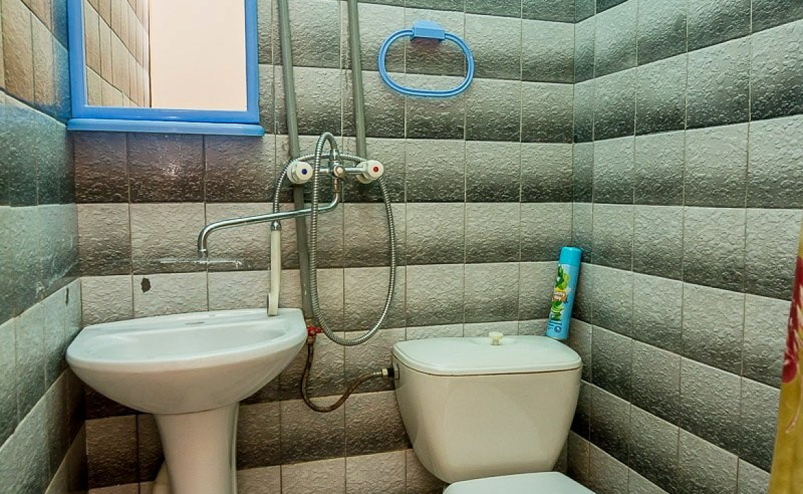 Двухместный «Эконом» улучшенный. Отель "Гермес" . Вардане  Двухместный «Эконом» улучшенный. Отель "Гермес" . Вардане