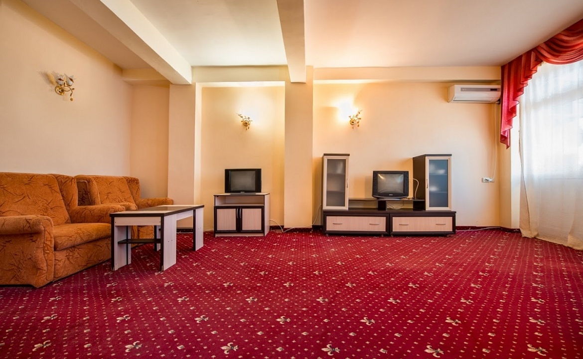 Люкс.  Вилла "Рай". Рыбачье