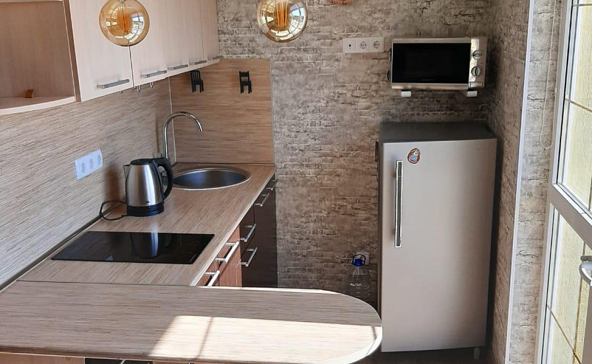 Семейный номер с кухней и видом на море и горы Ай-Петри. Отель Апарт отель "Дуэт". Ялта