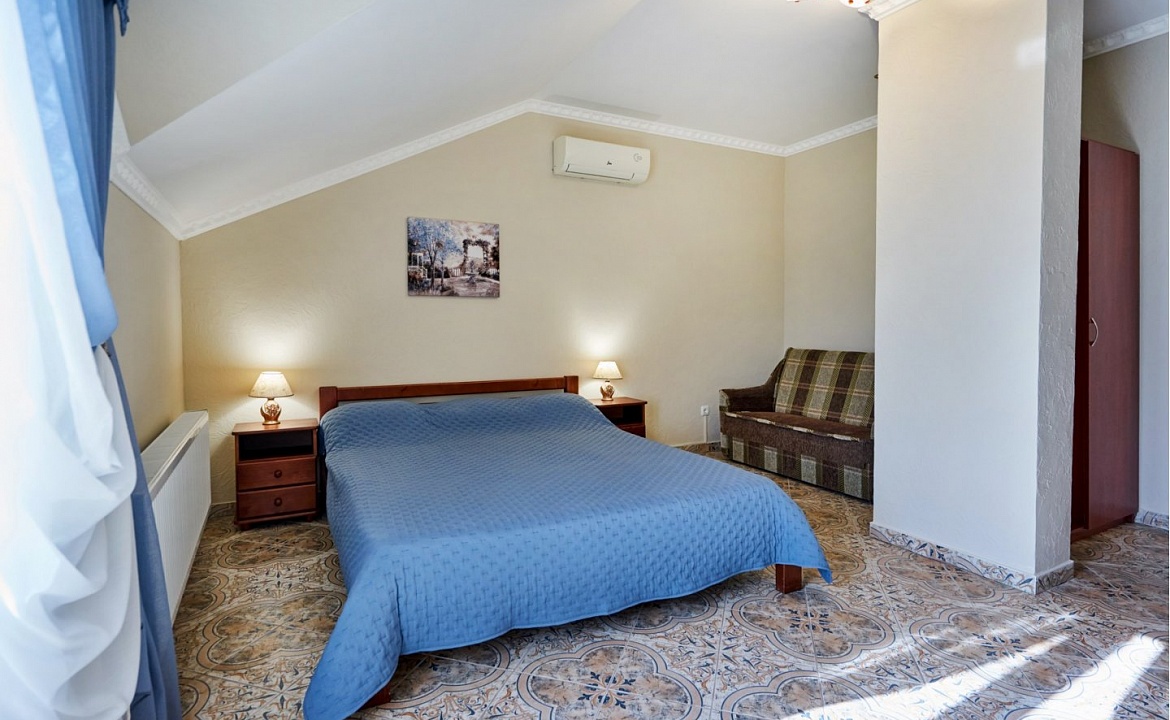 «Семейный». Гостевой дом «Миру Мир». Заозерное