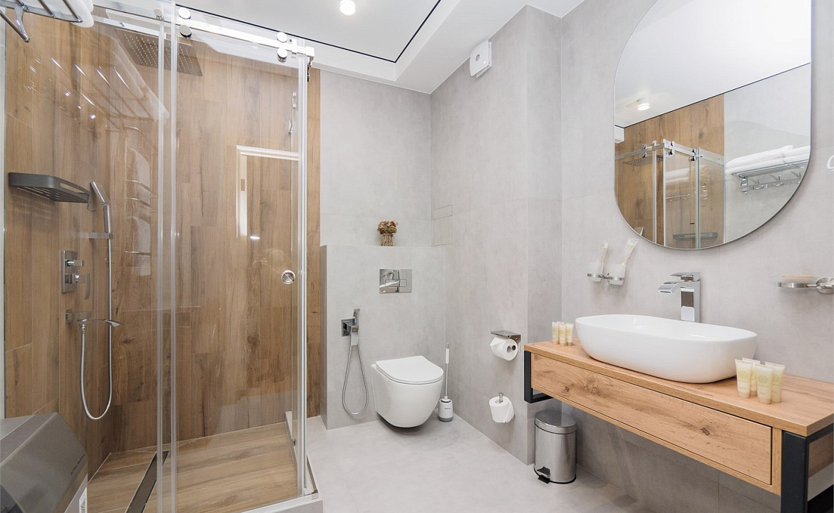 Апартамент с балконом. Апарт-отель "Регул". Красная Поляна