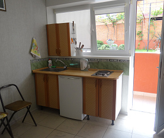 Комнаты  семейные с кухнями . Гостевой дом "Натали" - Геленджик. 