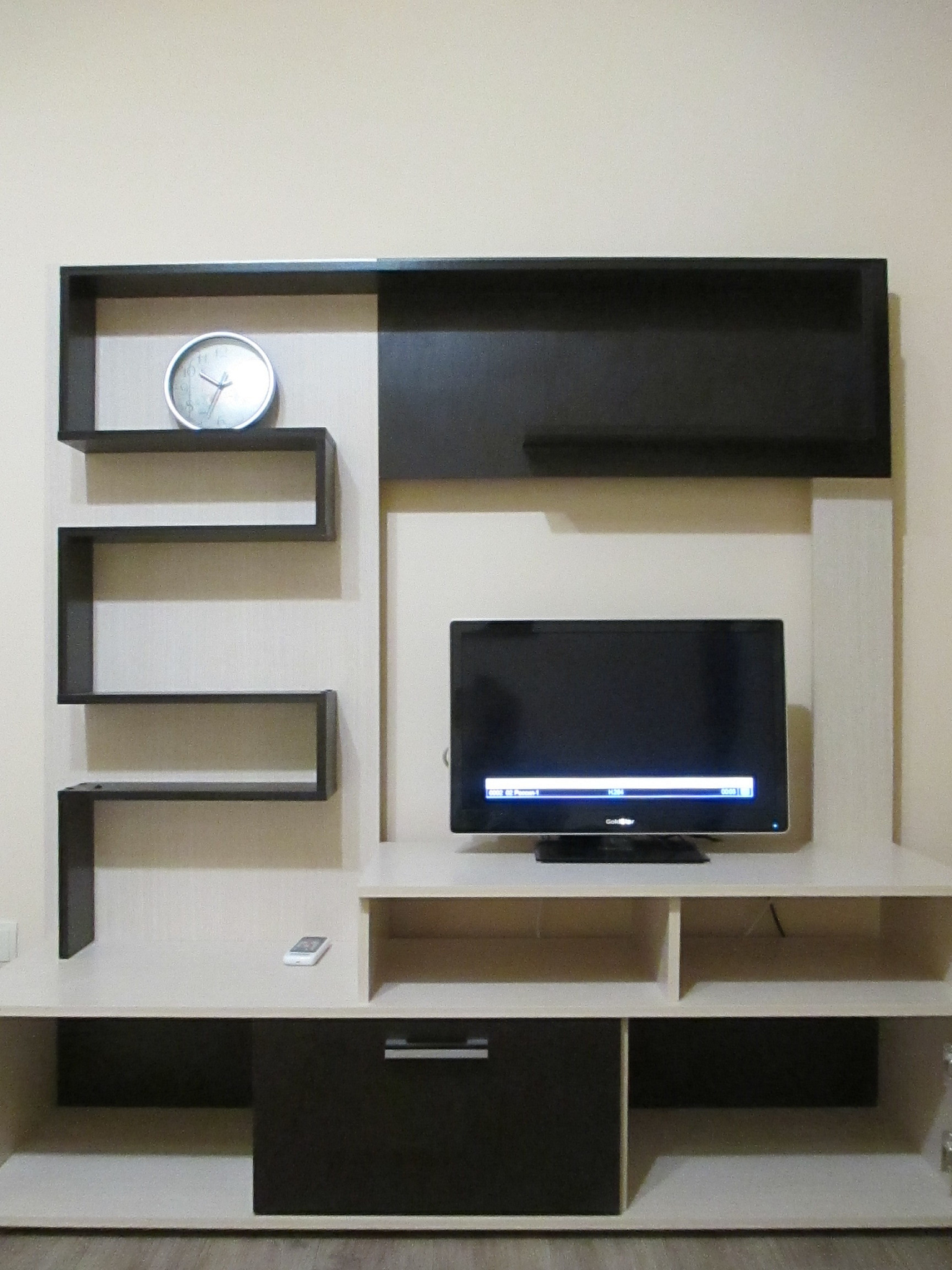 . Квартира в многоквартирном доме 1-комн. квартира в центре Сочи. Сочи