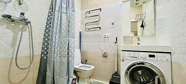 Светлая квартира с террасой и морем