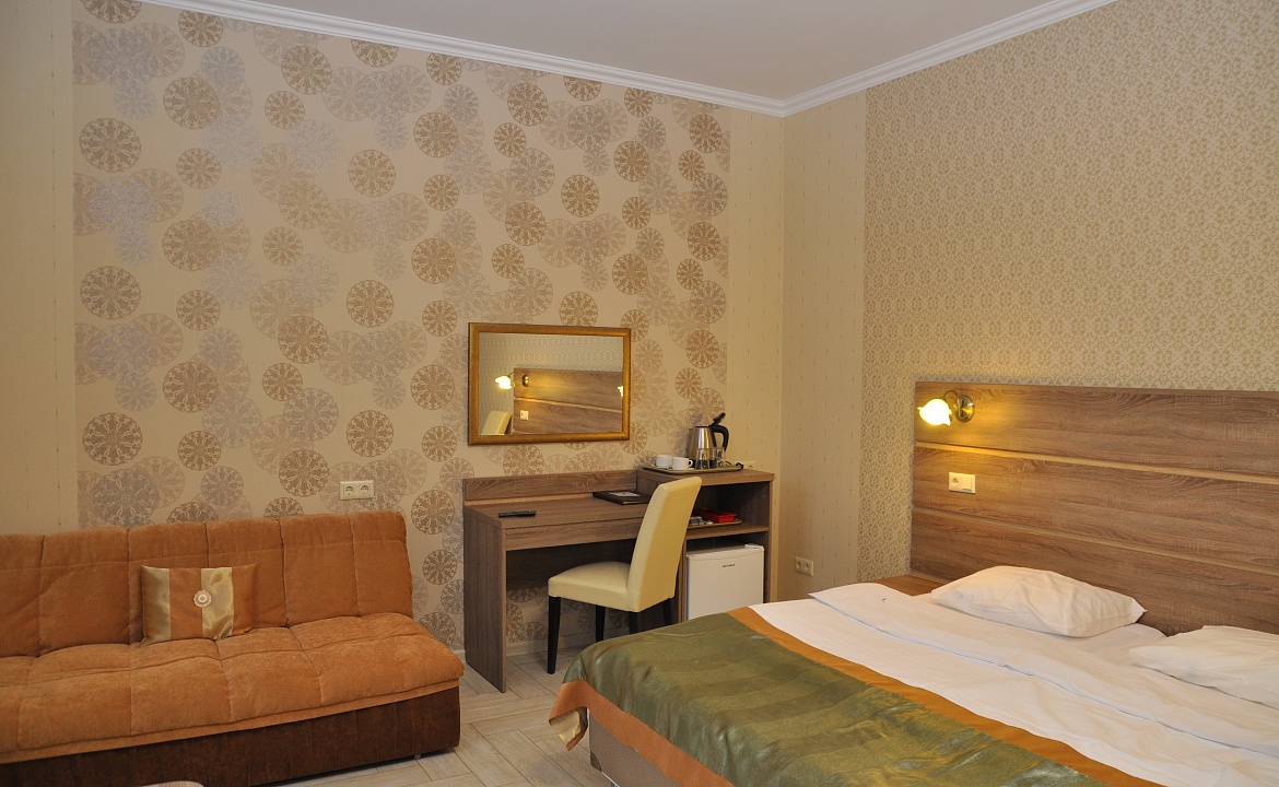 Comfort 1 эт.. Гостевой Дом «ТАВР». Ялта