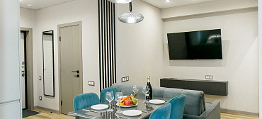 Квартира в многоквартирном доме Современный апартамент на первой береговой