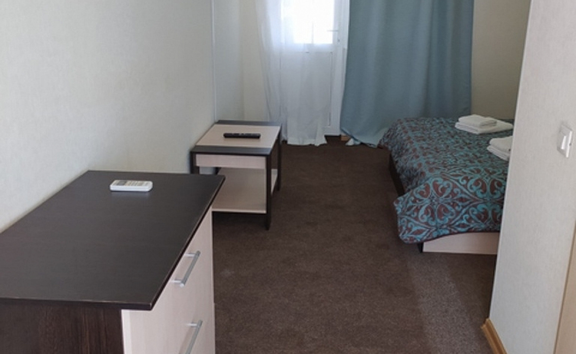 Номер «Комфорт» 2-х местный с доп. местом. Гостевой дом Гостевой дом «Алмарис». Керчь