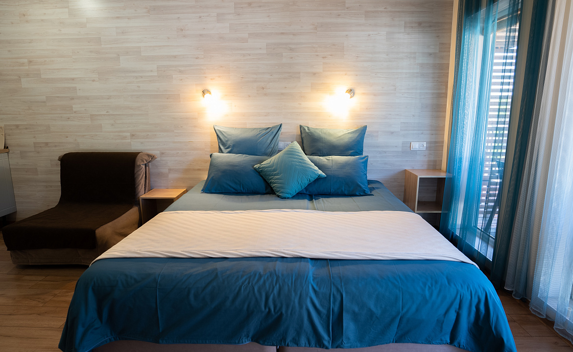 Номер категории «Комфорт» №1. Abrau Family. Абрау-Дюрсо