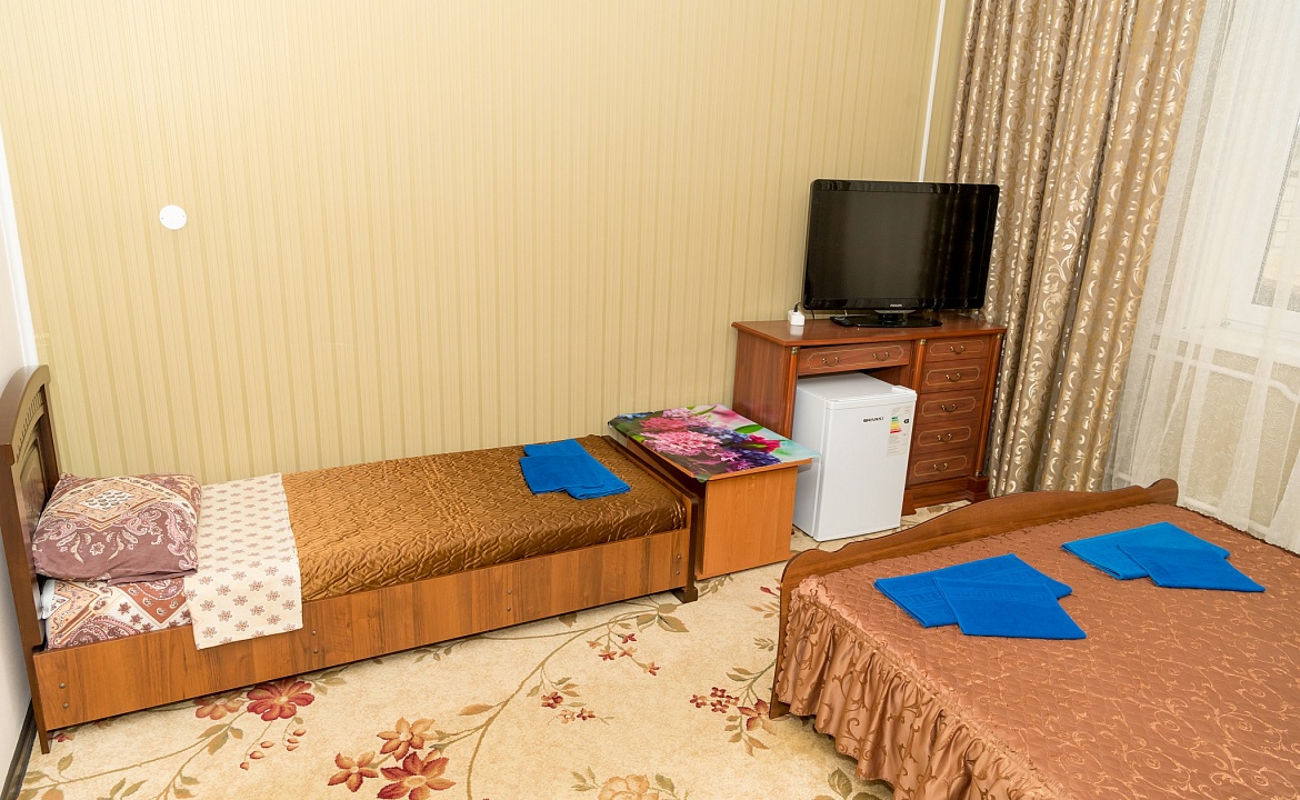 Пятиместный номер класса стандарт со всеми удобствами. Гостевой дом "Ника" - Анапа. Анапа