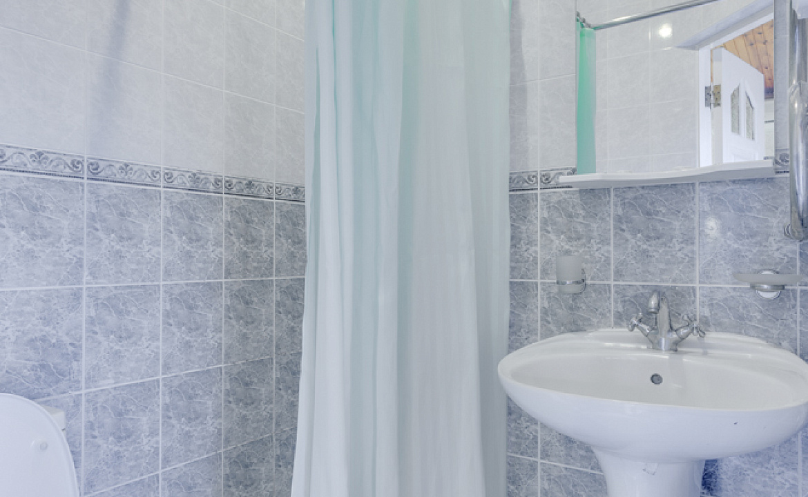 Летний коттедж Корпус 1. Гостевой дом "Олива". Анапа