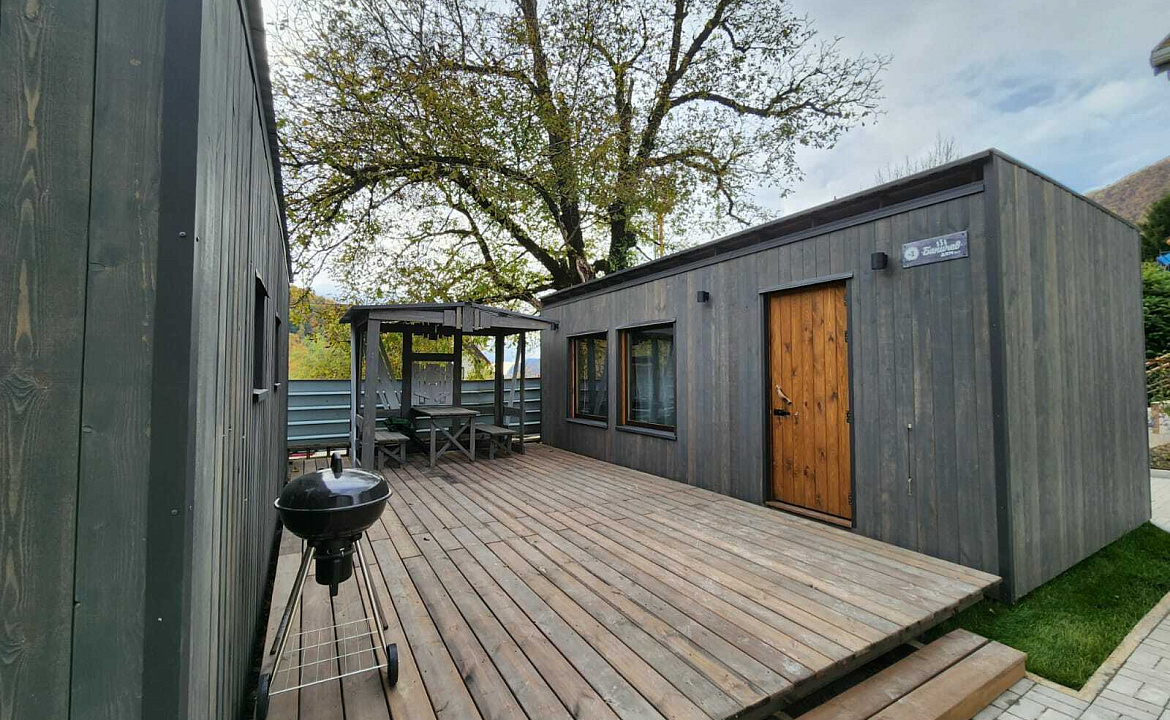 ЭКОДОМ 25 М. Жилье посуточно "СЧАСТЬЕ В ГОРАХ". Красная Поляна