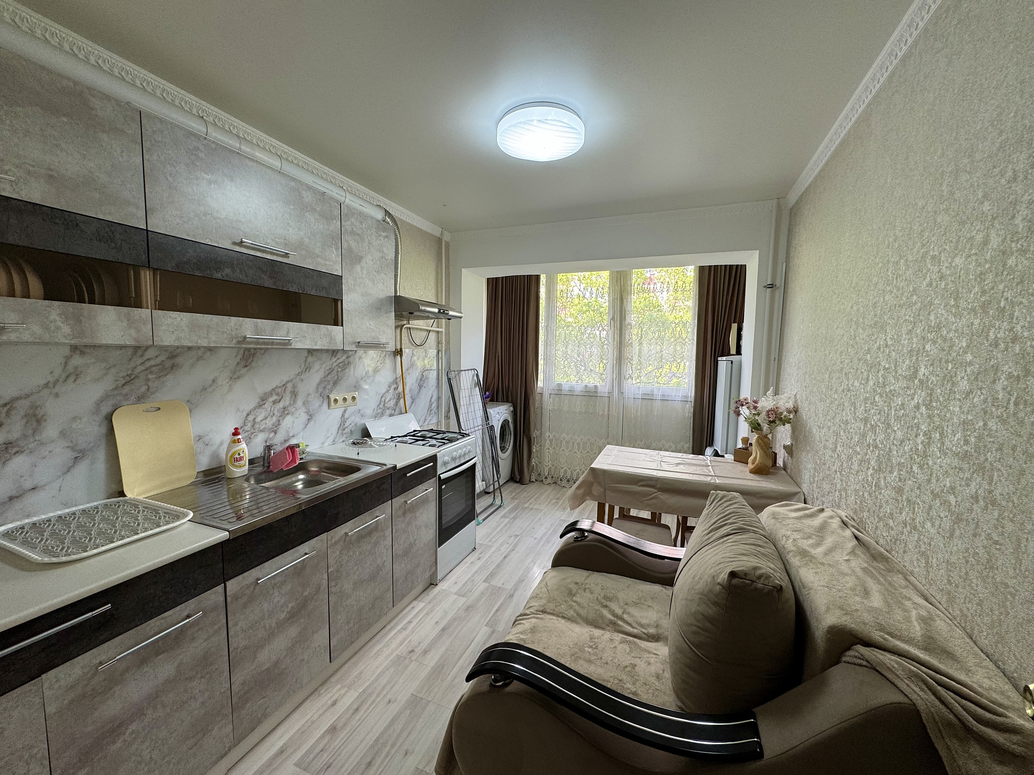 . Квартира в многоквартирном доме Однокомнатная квартира . Лазаревское