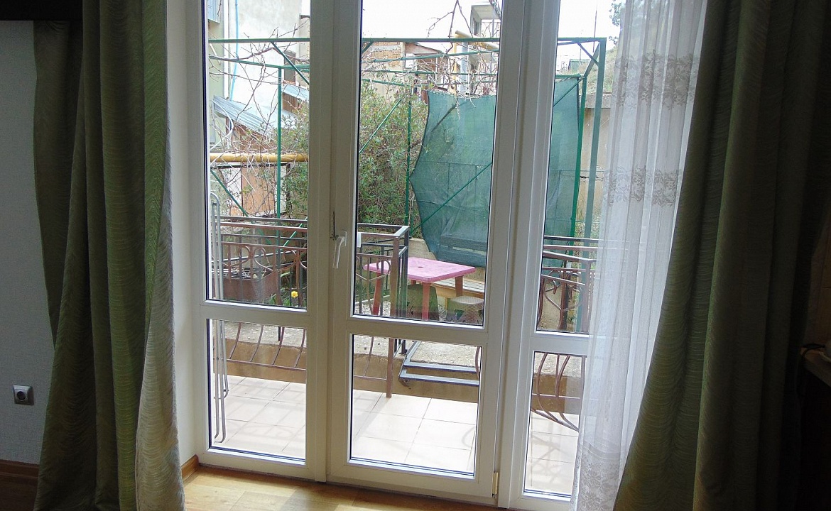 Трехместный номер-студия 