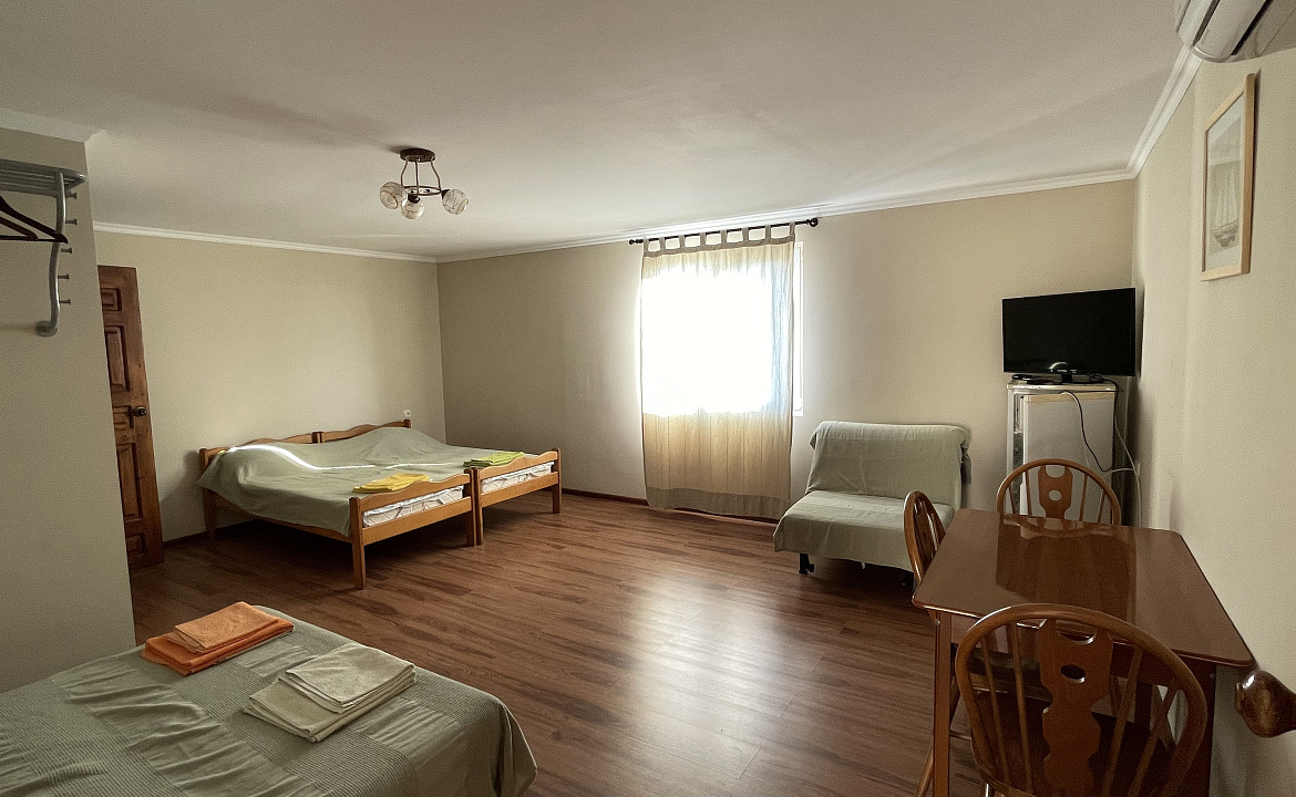 5 местный. "Сосновый рай". Лазаревское