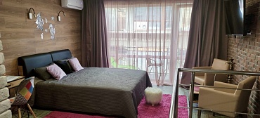 Квартира в многоквартирном доме на земле в пгт Коктебеле недалеко от моря (700 м), с кондиционером