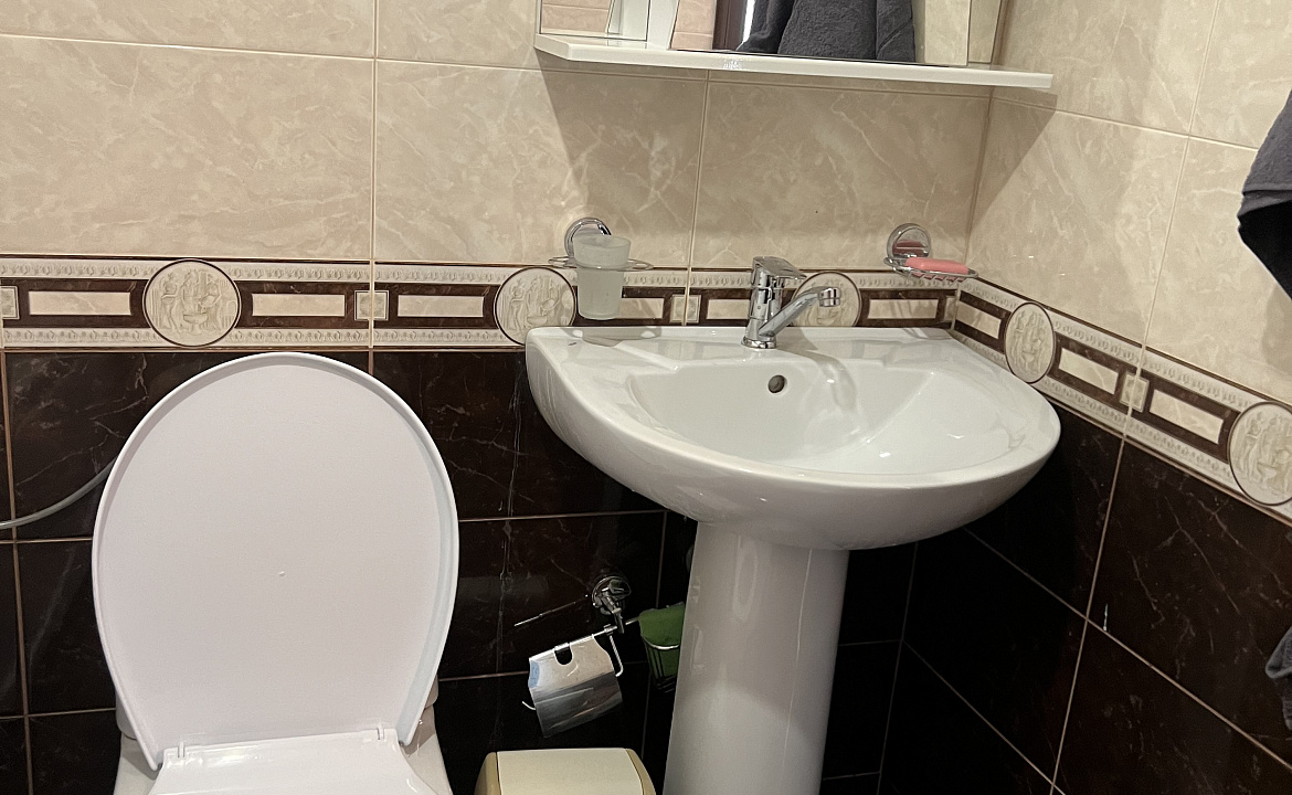 Комната 1. Гостевой дом Lux. Квартиры в Пицунде