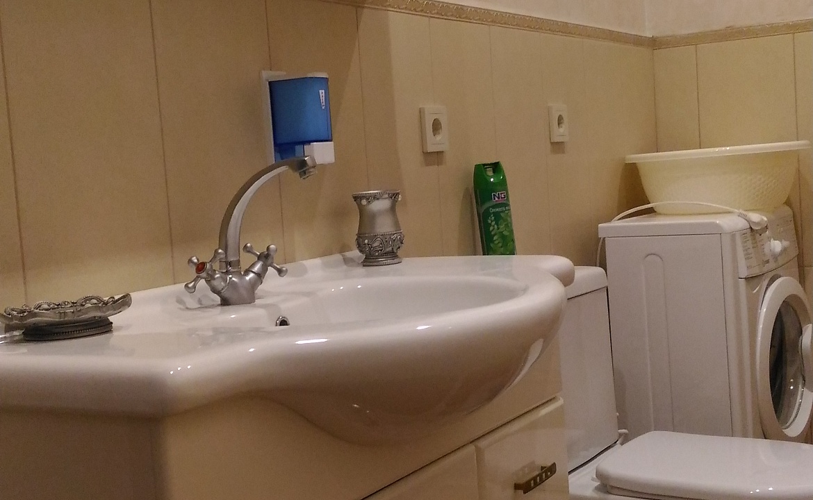 Люкс двухкомнатный. Гостевой дом На Пролетарской. Евпатория