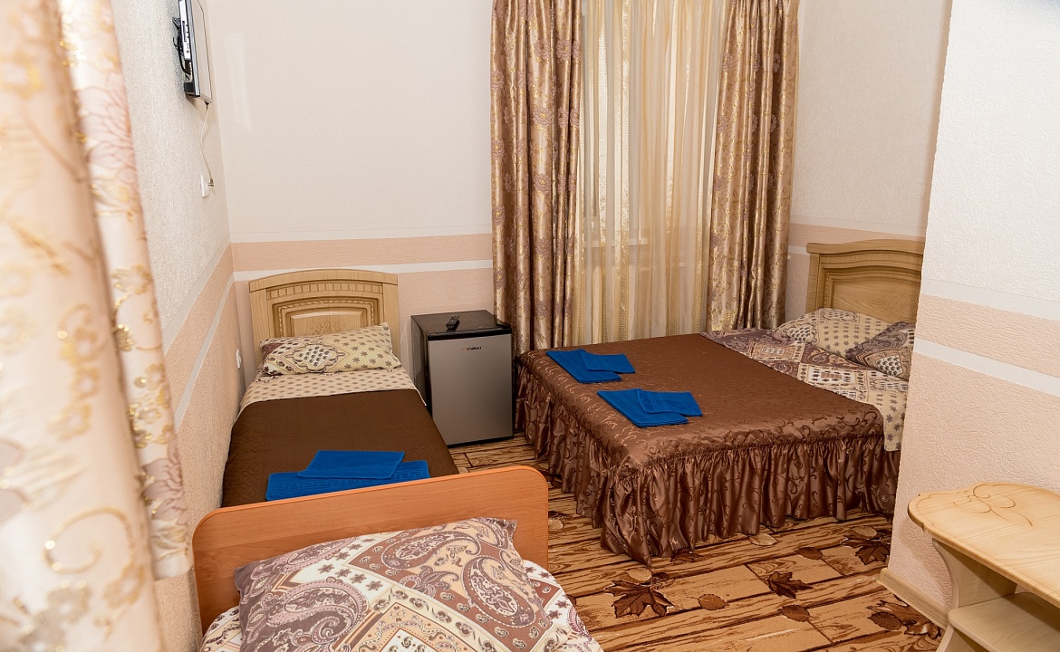 Четырехместный номер класса стандарт со всеми удобствами. Гостевой дом "Ника" - Анапа. Анапа